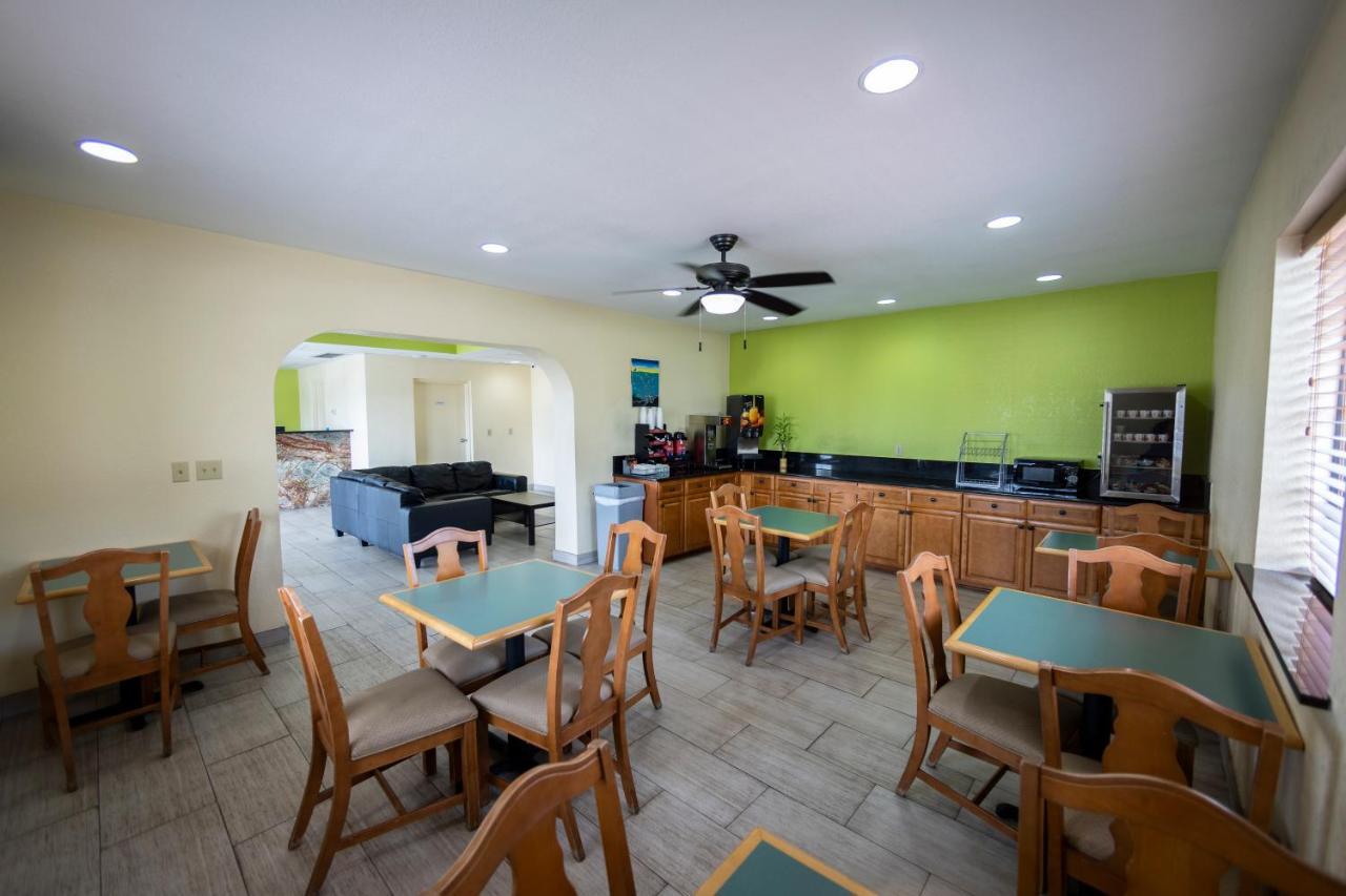 Ocean Breeze Inn St. Augustine Beach Екстериор снимка